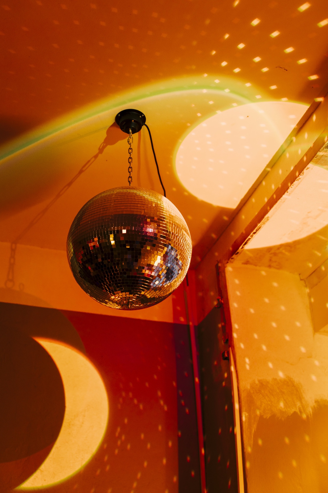 Honey Lou — Discoball